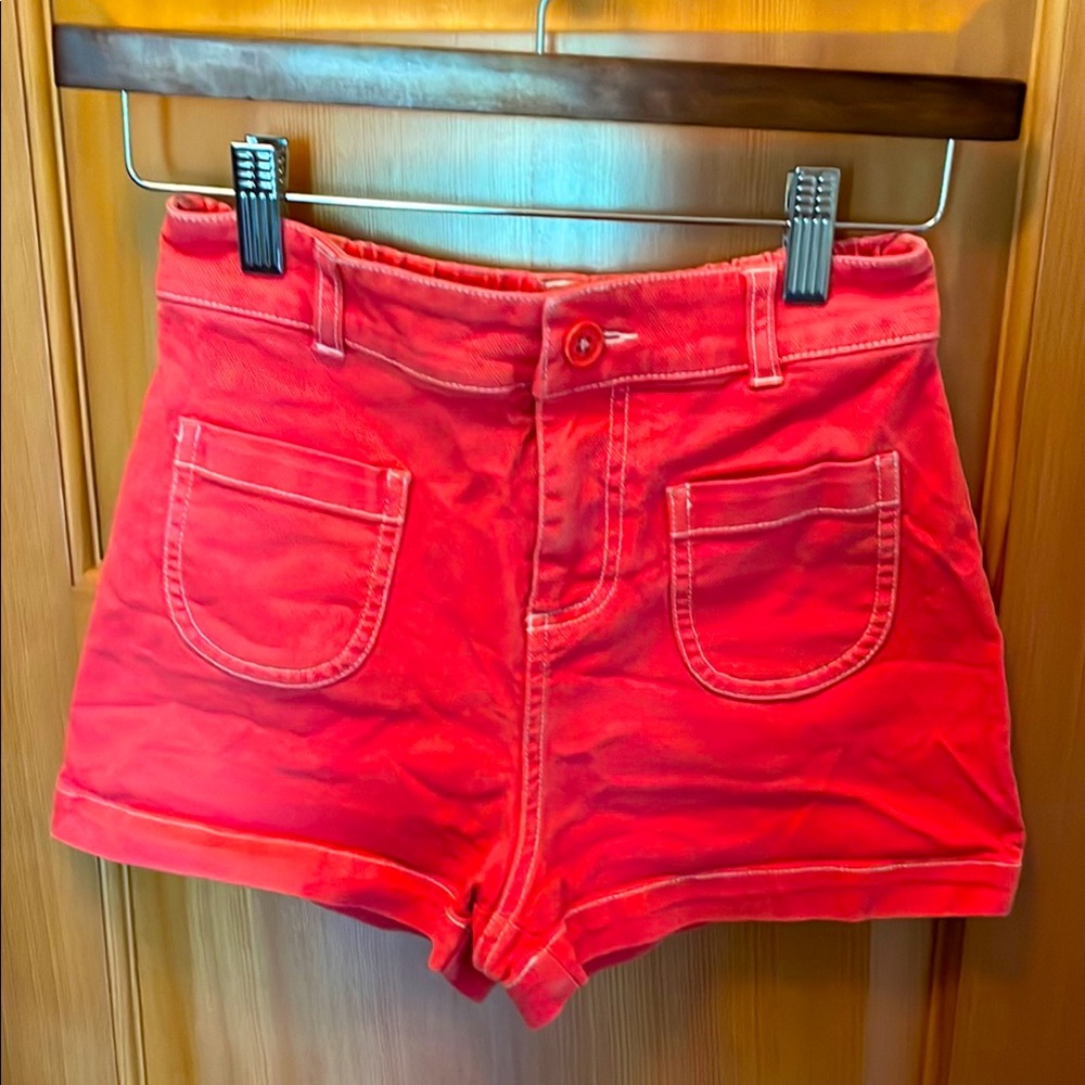 Mini Boden Girls Red Patch Pocket Shorts